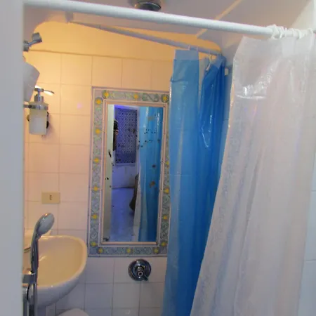 Apartment La Casetta In Piazzetta
